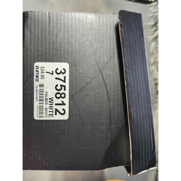 Trillium size 7 - Picture 4 of 6